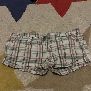 Hollister Women's Plaid Jean Shorts - Pink and Green